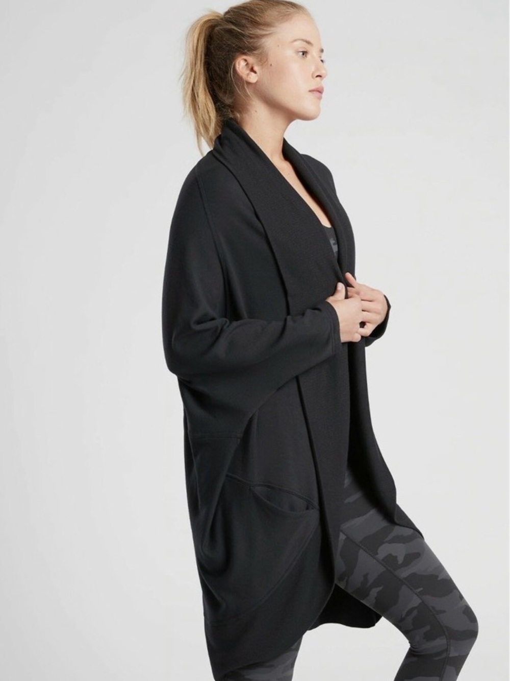 Athleta Black Ethereal Cocoon Wrap - Picture 2 of 5